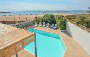 Amazing home in Valras-Plage with Outdoor swimming pool, WiFi and 5 Bedrooms